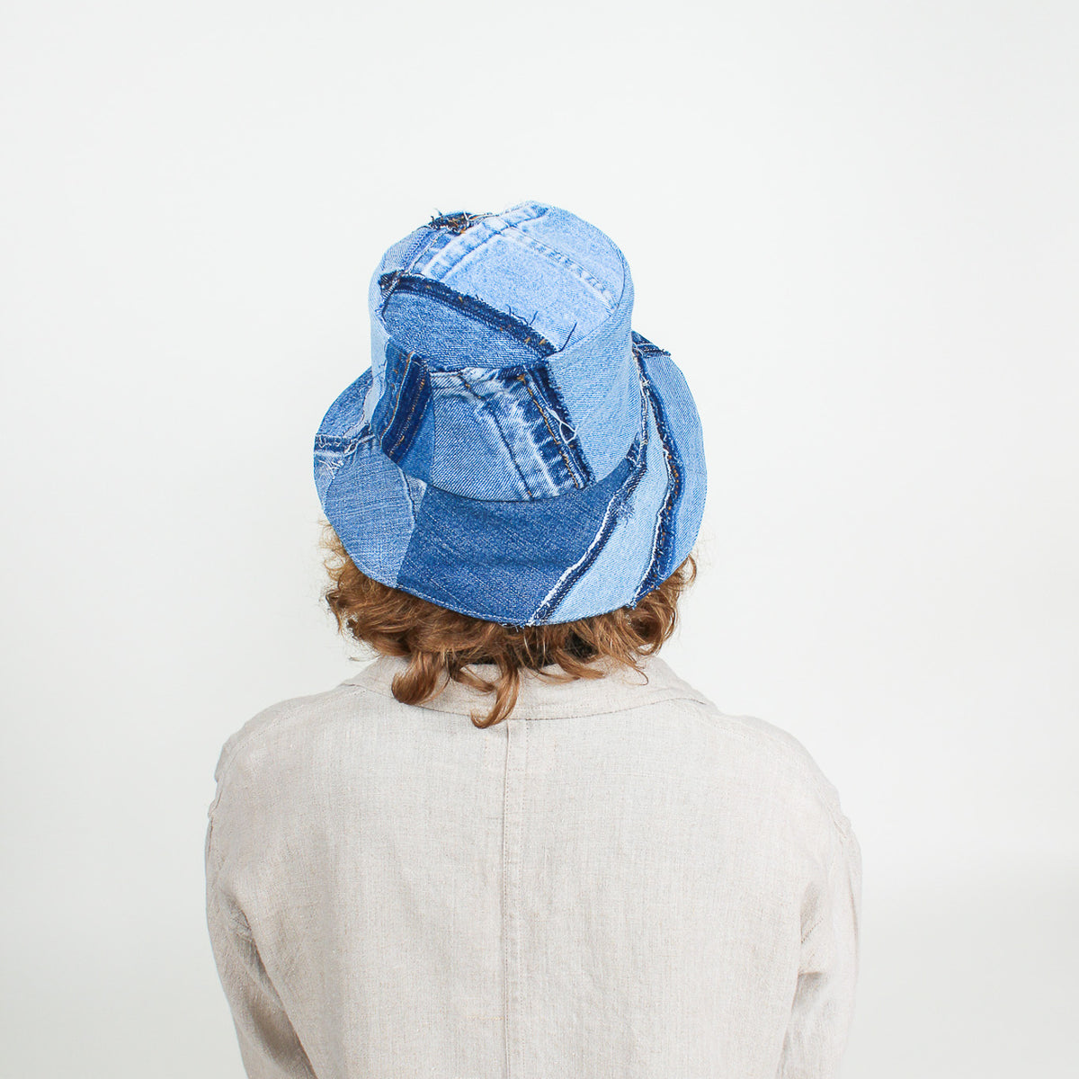 M. Gregg Studio Sequin Embellished Black Patchwork Bucket Hat M KAPITAL Bandana Patchwork BUCKET Hat Purple Black | HAVEN main image 3
