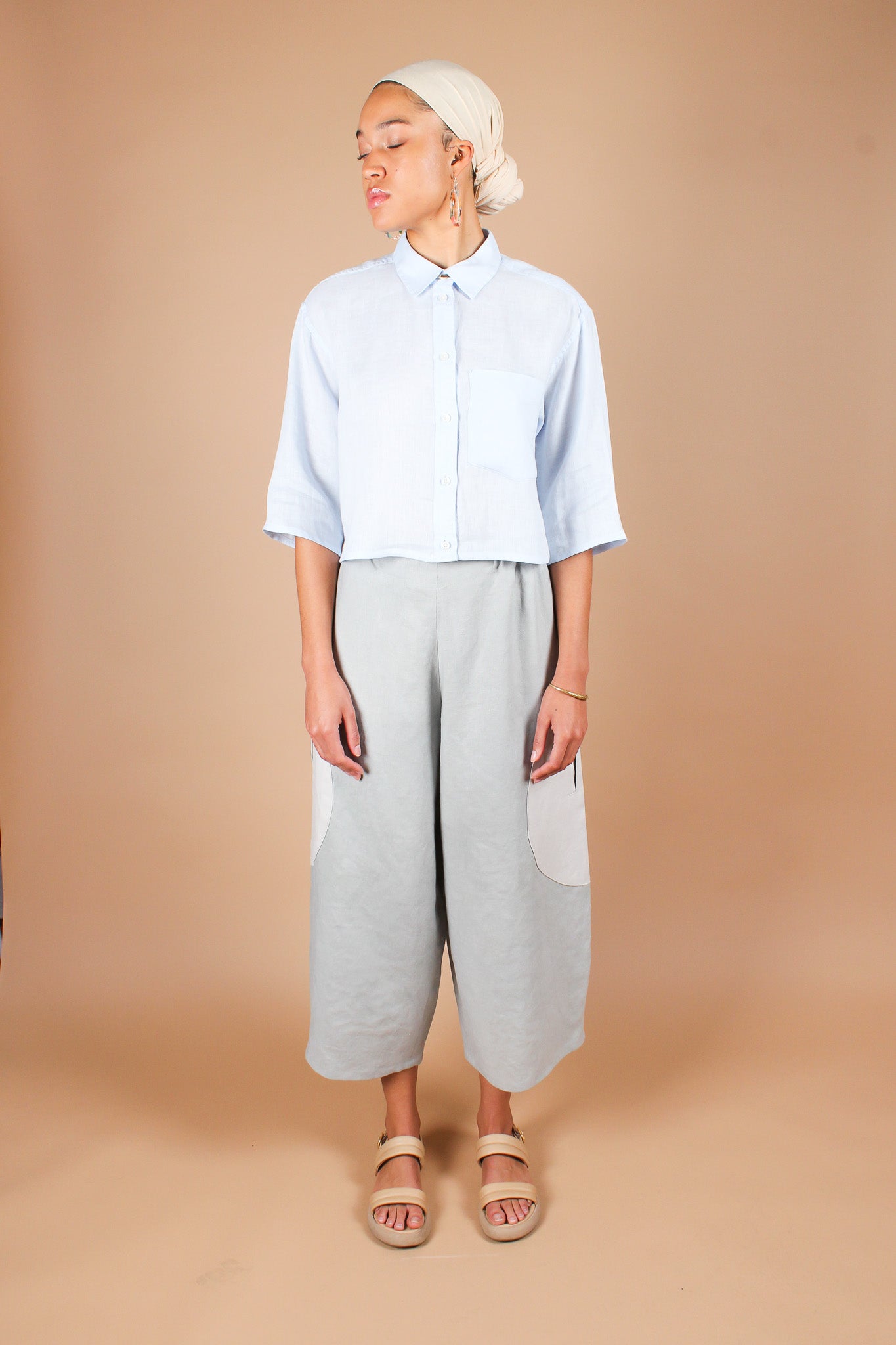 Redesigned Linen Crop Shirt in Sky Size M